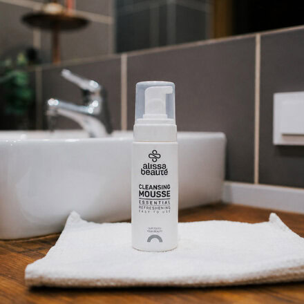 Čisticí pěna Essential A001 | 150 ml