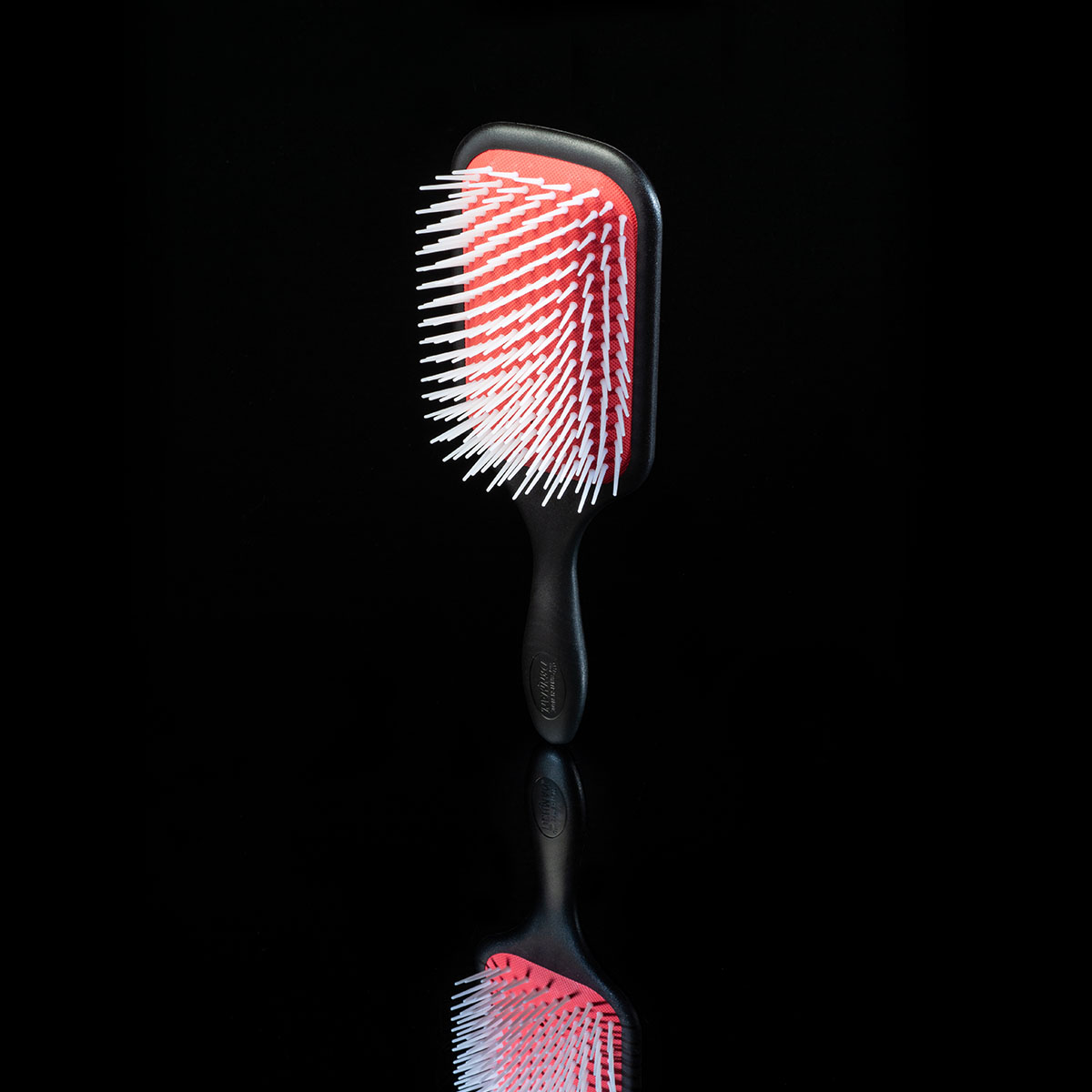 Plochý kartáč Denman Power Paddle D38 (obrázek 18)