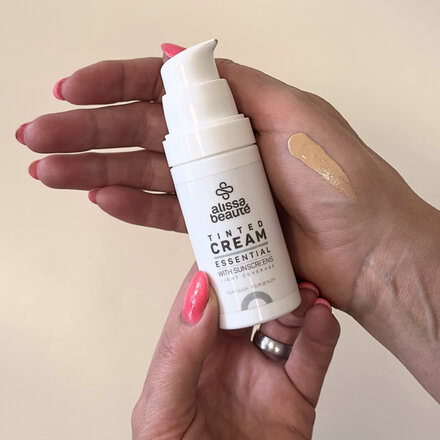 Tónovací krém s ochrannými faktory Essential A160 | 30 ml