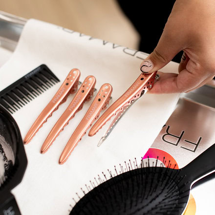 Velké kadeřnické pinety Framar Big Bite 4 ks | Rose Gold